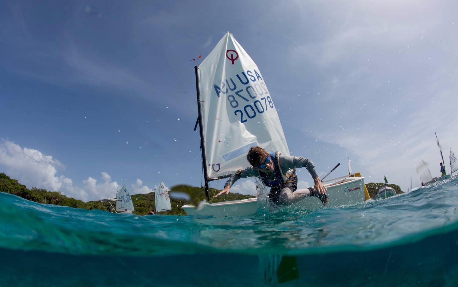 Sfeerfoto-Openzeilbootspecialist-Onderdelen-mast-en-giek